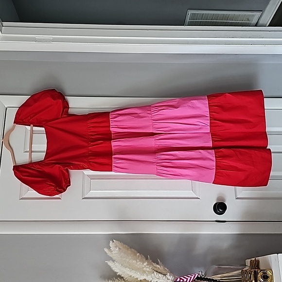 Puff Sleeve color block dress - Picture 7 of 7